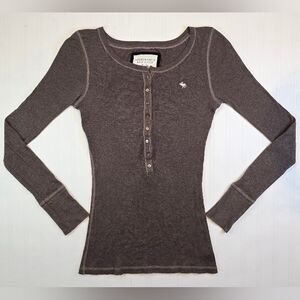 Abercrombie & Fitch vintage Brown Long Sleeve Henley Tee